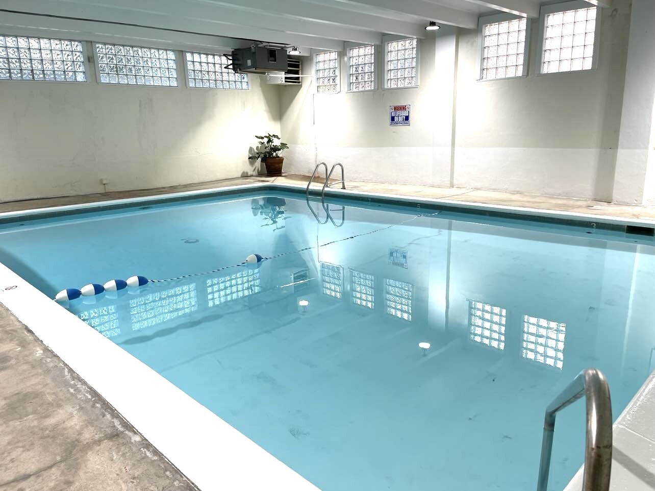 Building Photo - 1265 Race St