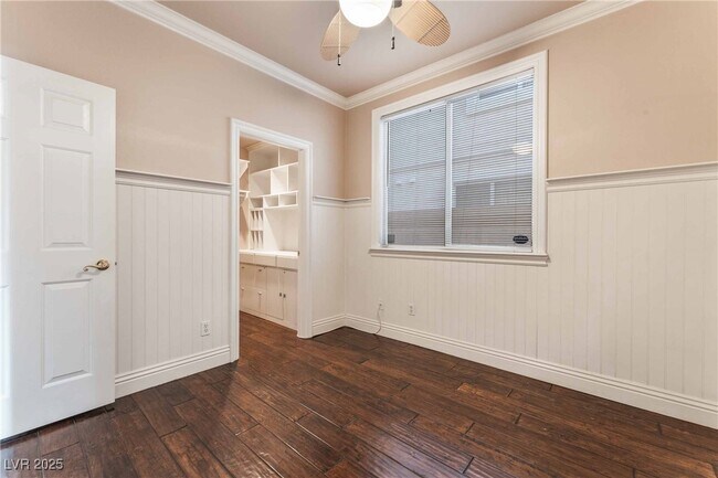 Building Photo - 617 Lexington Cross Dr