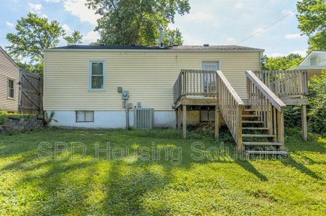 Building Photo - 2912 Englewood Terrace