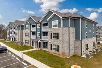 Building Photo - Riverside Place