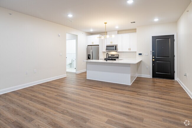 2BR, 2BA - 1,018SF - Living Room - Plainfield Apartments