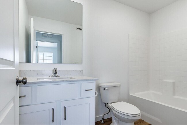 Building Photo - Stunning 4-Bed Home with 3-Car Garage in Cirrus Pointe – Caldwell