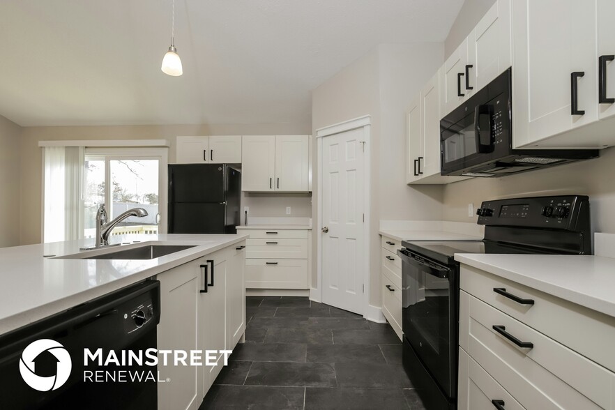 Building Photo - 403 Twin Creeks Rd