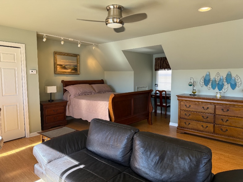 Building Photo - 282 Snyder Rd