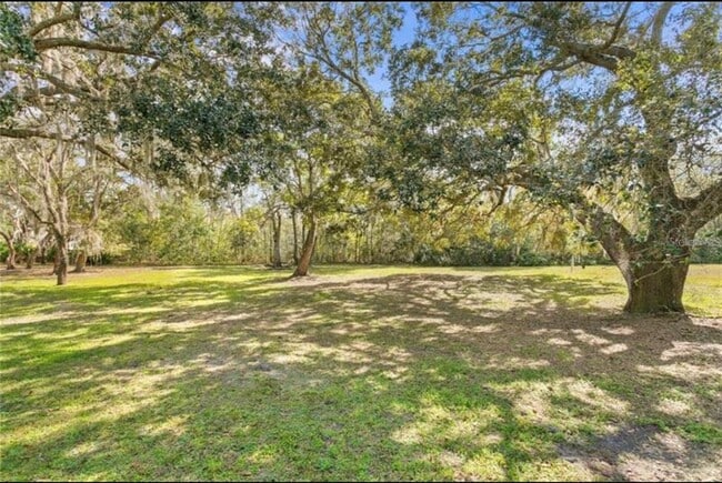 Building Photo - 2270 N Highland Ave