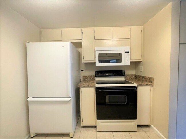 Building Photo - 1732 Sapling Ct