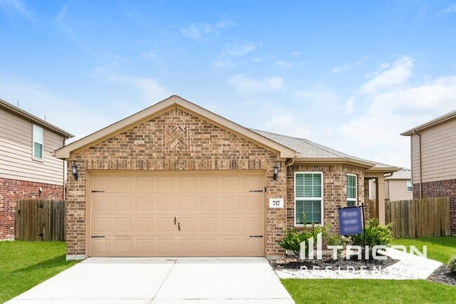 Building Photo - 717 Totem Trail Dr