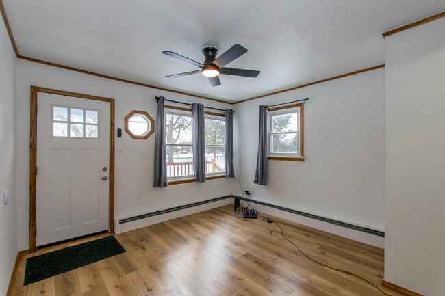 Building Photo - 3083 Ready Rd