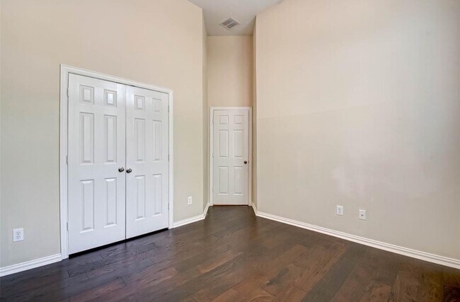 Building Photo - 75 Tapestry Forest Pl