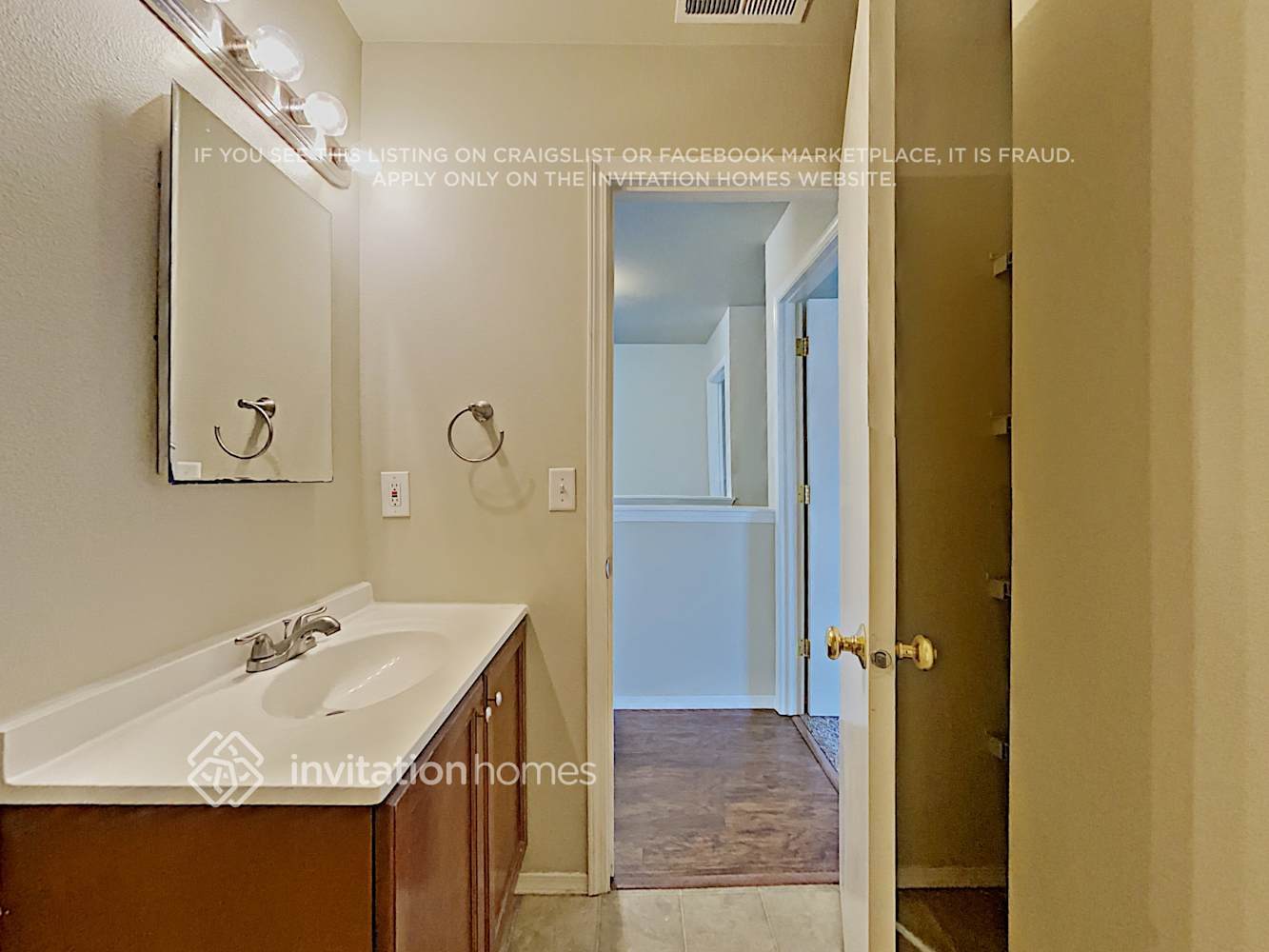 Building Photo - 9426 150th St Ct E