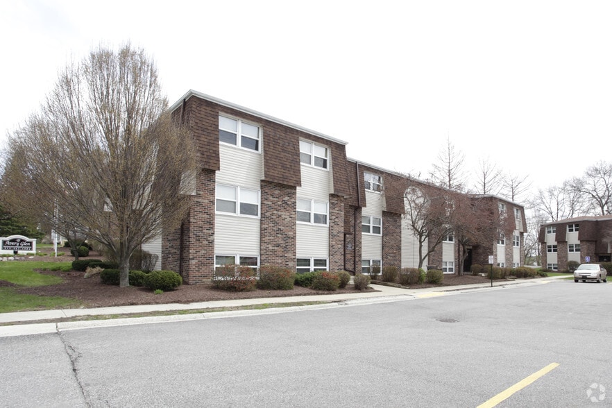 Avery Glen 506 Glendale Blvd Valparaiso IN 46383 Apartment Finder