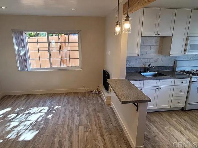 Building Photo - 3935 Madison Ave