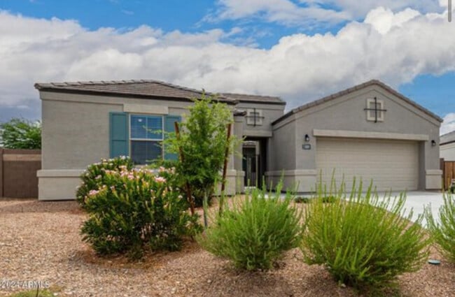 Primary Photo - 3331 N 299th Dr