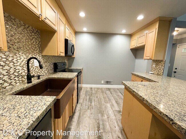 Building Photo - 2 br, 2 bath House - 110 Nissen Rd. Unit 2