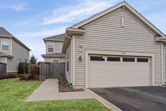 Building Photo - 1998 Shermer Rd