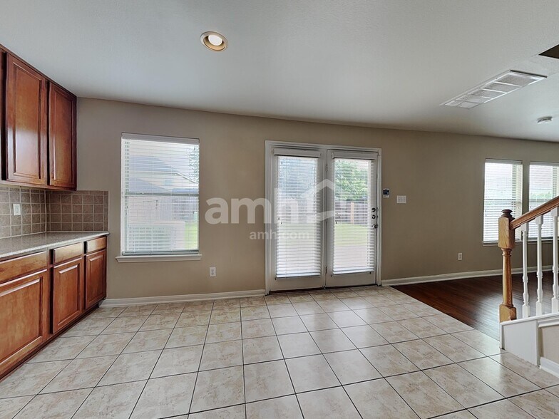 Building Photo - 18302 Fair Grange Ln