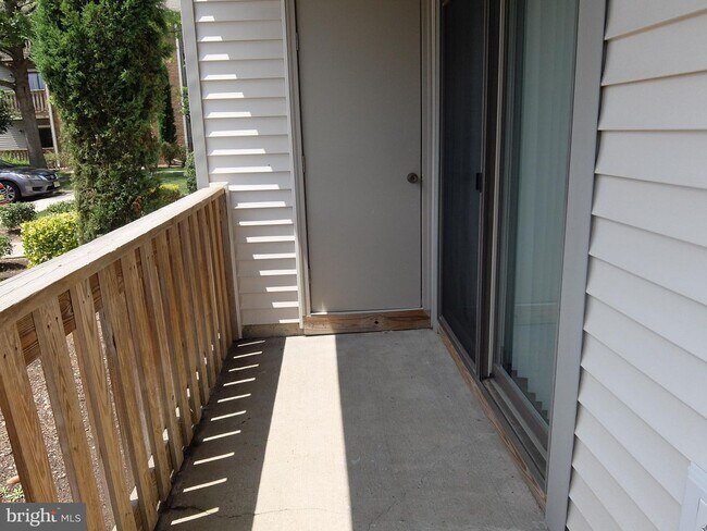 Building Photo - 5307 Ravens Crest Dr