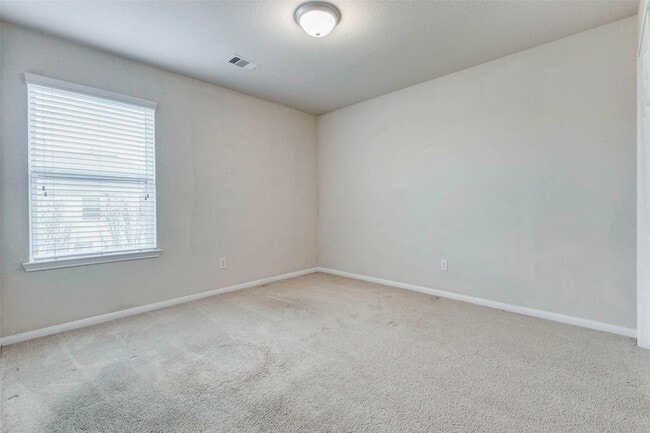 Building Photo - 7638 Alum Ln