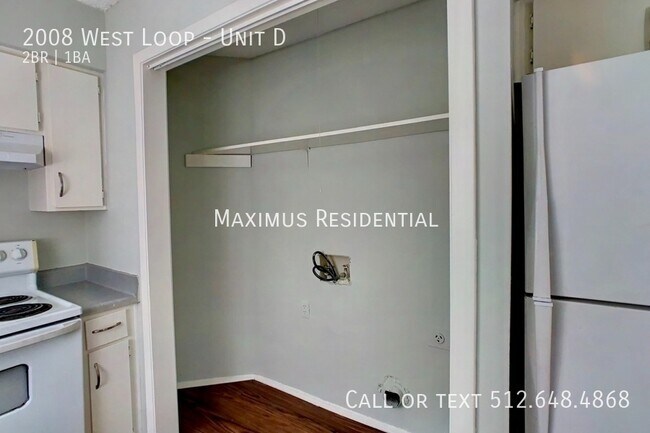 Building Photo - 2008 West Loop