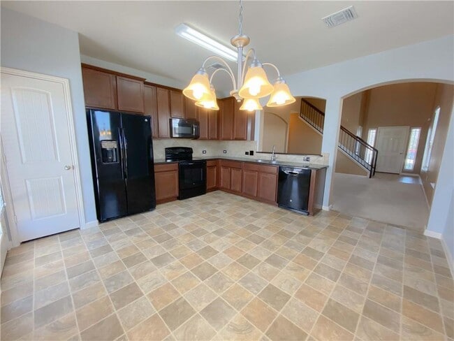 Building Photo - 1002 Hawkeye Point Rd