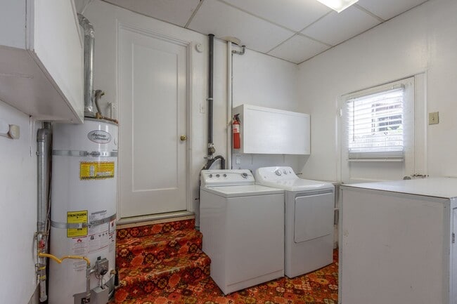 Building Photo - 2BR Home + Bonus Room with Yard & 2-Car Garage | Near Oyster Point | YouTube Tour