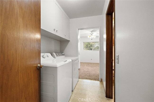 Building Photo - 509 California Dr