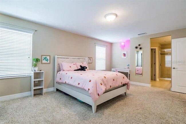 Building Photo - 27392 Cayenne Ln