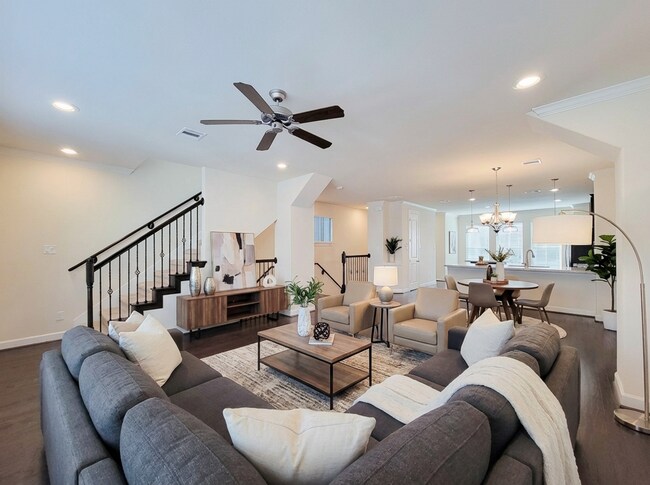 Building Photo - A stunning 4-story home perfectly situated in the heart of Spring Branch!