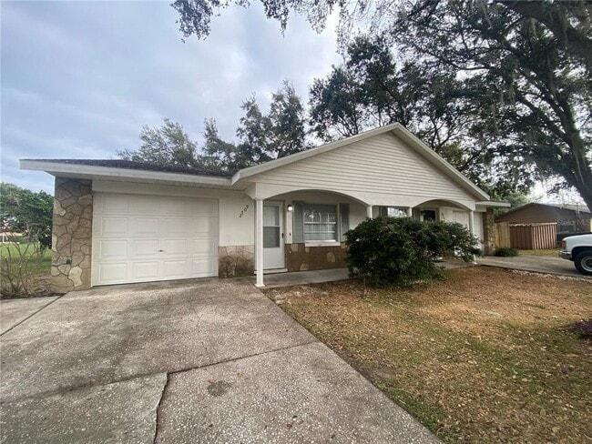 Building Photo - 2709 Grand Island Shores Rd