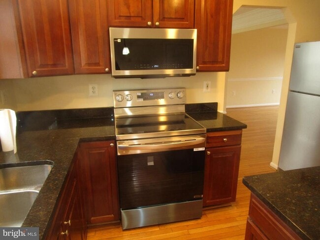 Building Photo - 8711 Temple Hill Rd