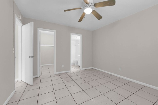 Building Photo - 1BD/1BA Apartment off Curry Ford in Henley Park Apartments!