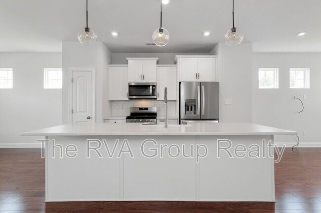 Building Photo - 6448 Cassia Loop