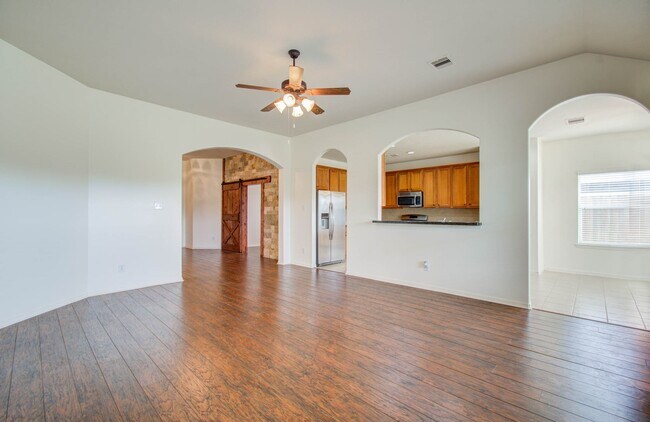 Building Photo - 14235 Englewood Park Ln