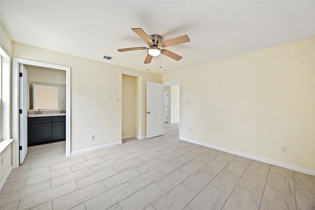 Building Photo - 14704 O Hara Dr