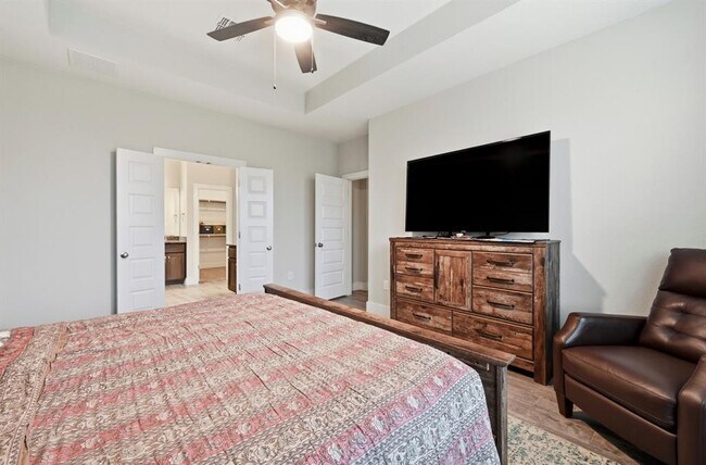 Building Photo - 169 Soft Elm Dr