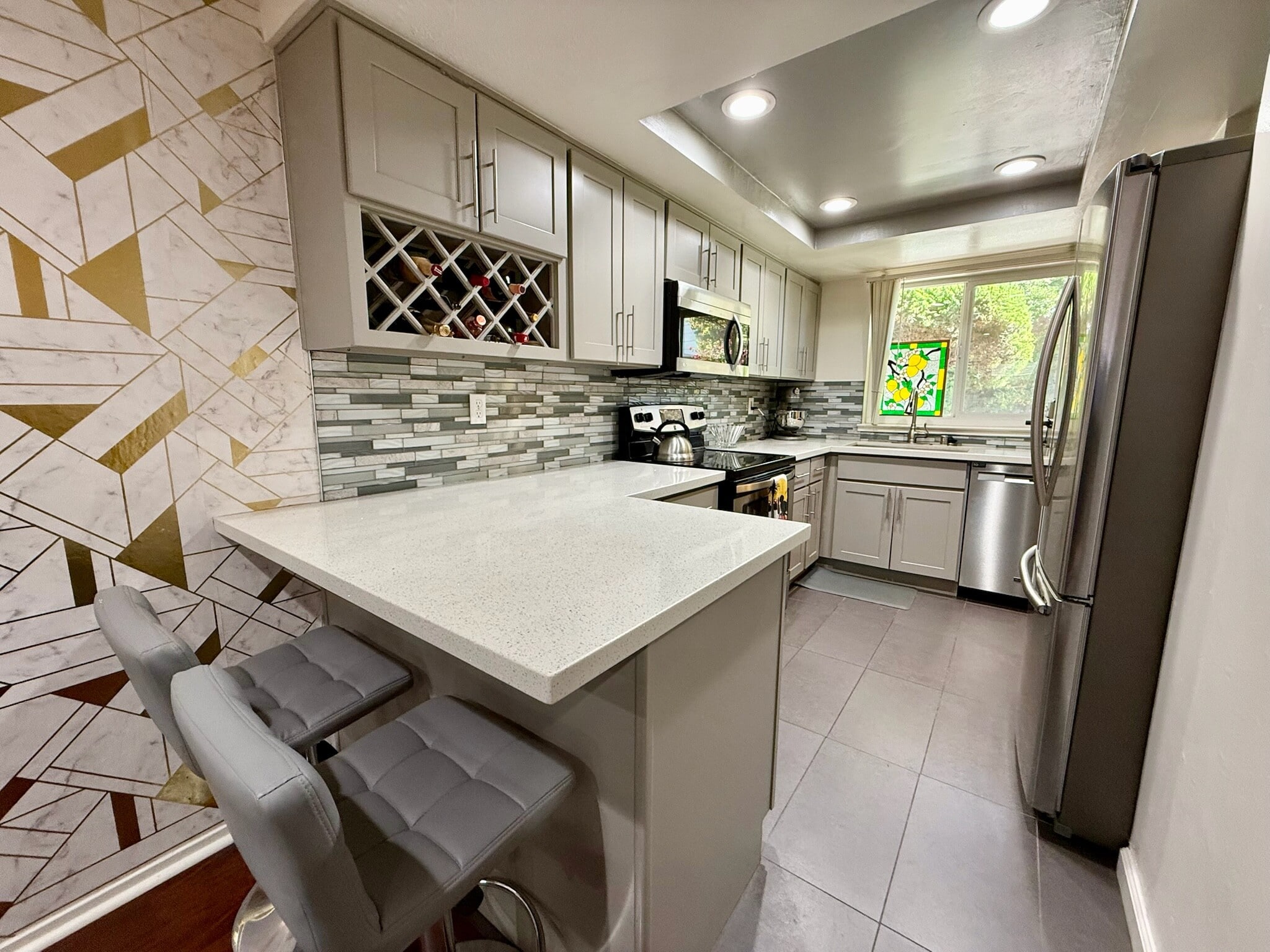 Kitchen - 3150 Landess Ave