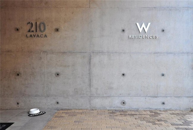 Building Photo - 210 Lavaca St