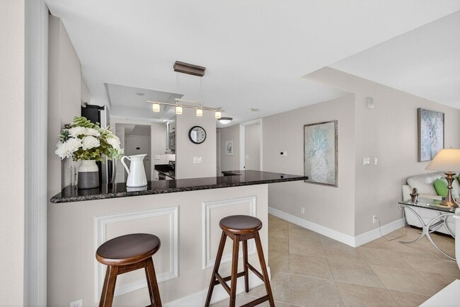 Building Photo - 3000 N Ocean Dr