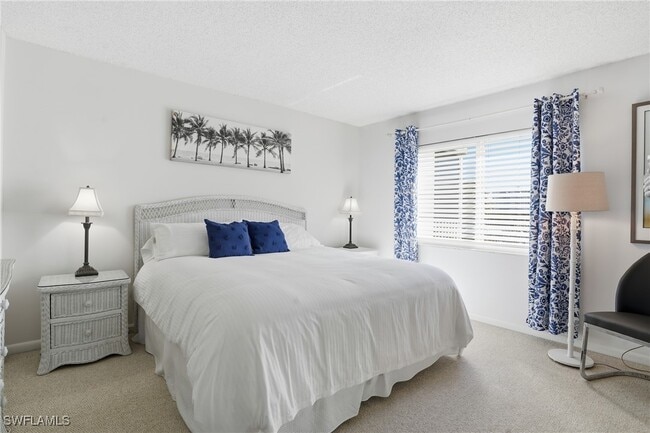 Building Photo - 5 Bluebill Ave