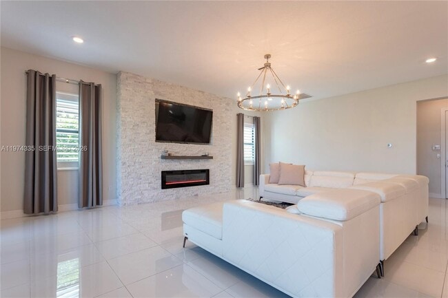 Building Photo - 8555 E Baypoint Cir