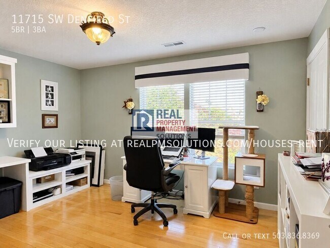 Building Photo - 11715 SW Denfield St