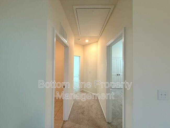 Building Photo - 14929 Baldridge Dr