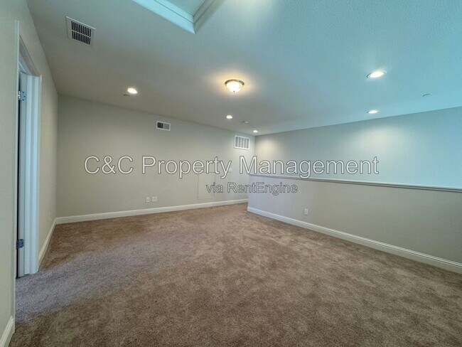 Building Photo - 3027 Andesite Dr