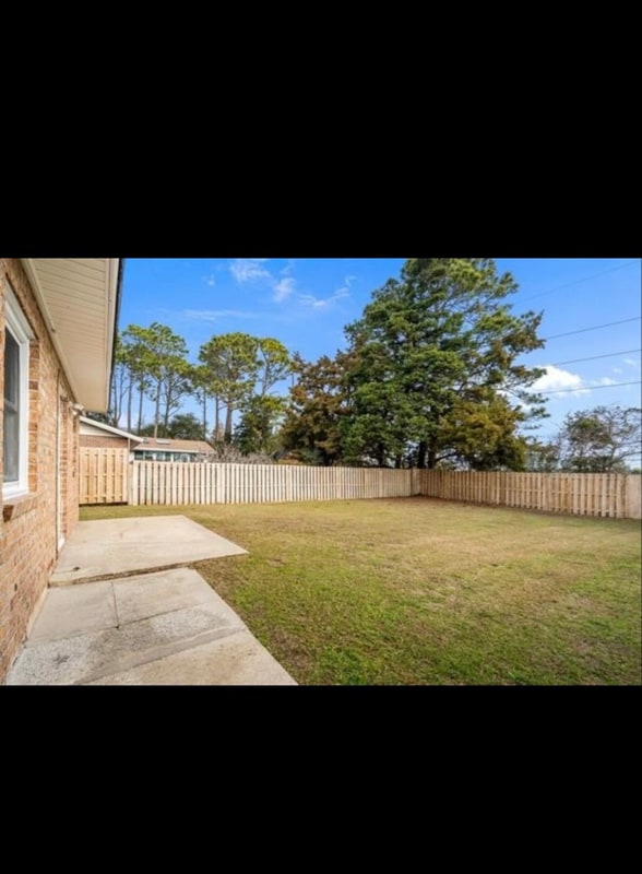 Building Photo - 1004 Belle Dr