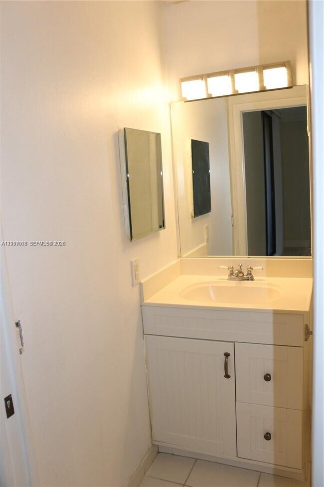 Building Photo - 8005 SW 107th Ave