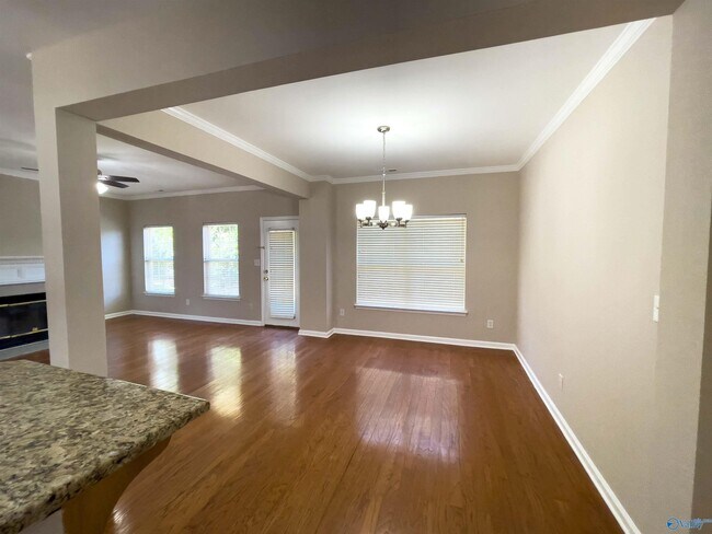 Building Photo - 107 Barrington Ct