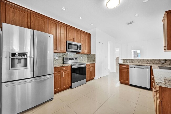 Building Photo - 12172 SW 122nd Ct