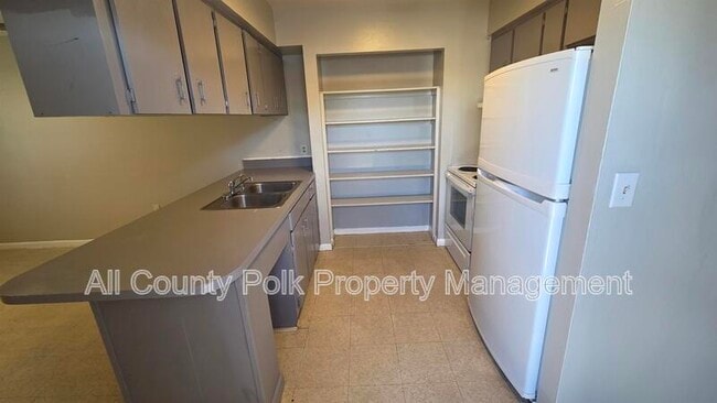 Building Photo - 1509 Moonlite Dr