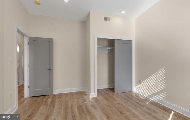 Building Photo - 511 Gorgas Ln
