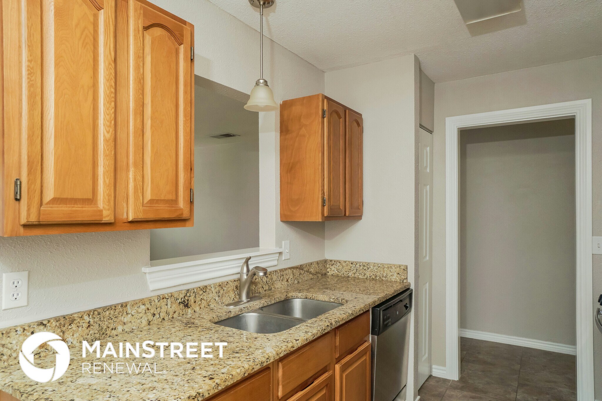 Building Photo - 12423 Cannonade St